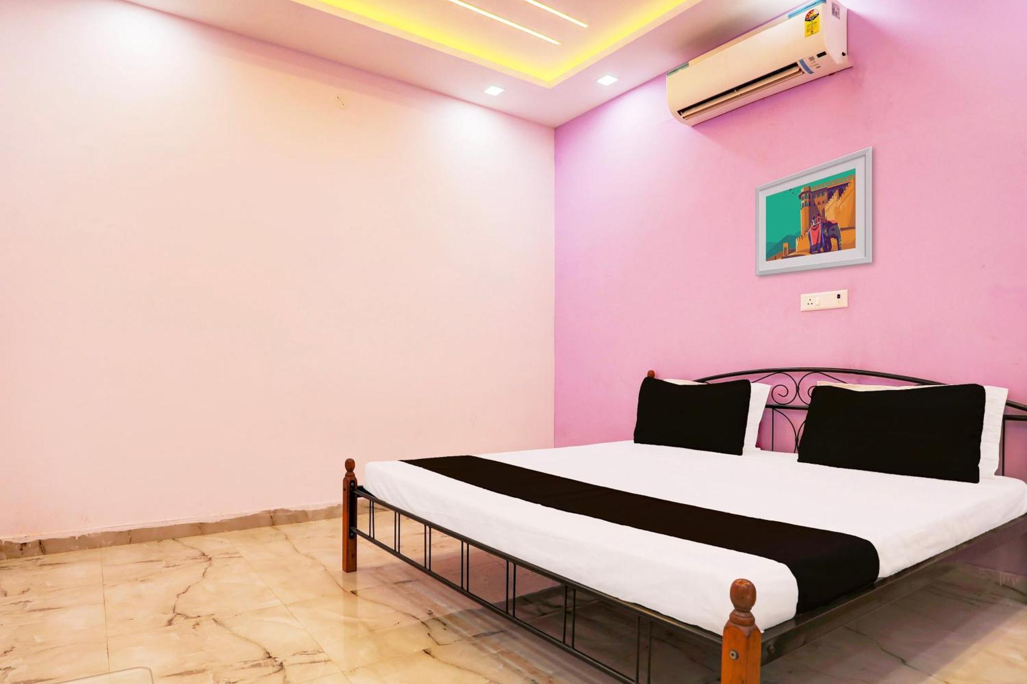 Hotel O Rajendra Palace Kanpur Buitenkant foto